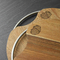 किचन गोल व्यास 30 सेमी बबूल की लकड़ी कटिंग बोर्ड हैंडल के साथ